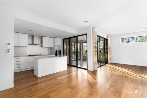 Property photo of 2/283 George Street Doncaster VIC 3108