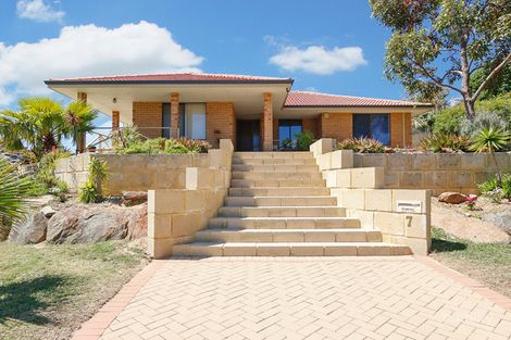 Property photo of 7 Precision Avenue Mullaloo WA 6027
