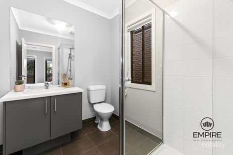 Property photo of 12 Rothschild Avenue Clyde VIC 3978