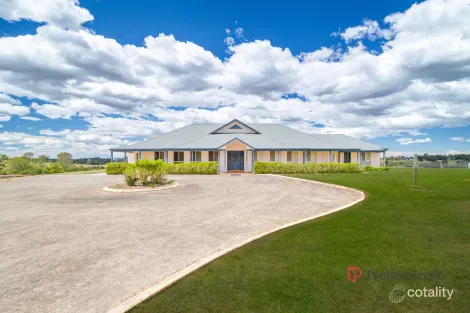 91 Daley Cl, The Oaks, NSW 2570