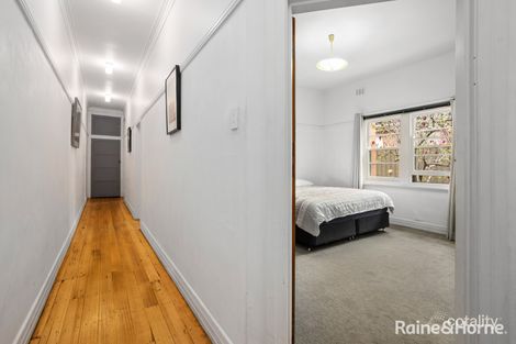 106 North Rd, Newport, VIC 3015