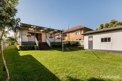 Property photo of 6 Fourth Avenue Rutherford NSW 2320