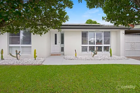 Property photo of 79 Saffron Street Elanora QLD 4221