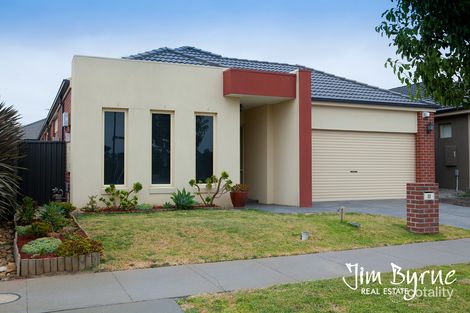 Property photo of 11 Platt Close Pakenham VIC 3810
