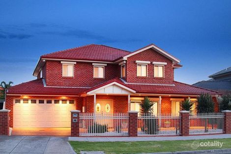12 Cranesbill Gr, Reservoir, VIC 3073