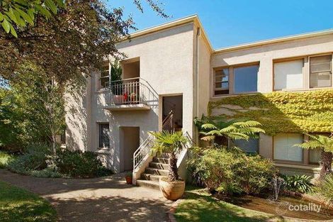 Property photo of 2/17 Kerferd Street Hampton VIC 3188