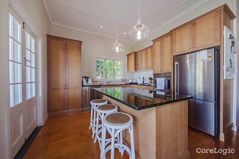 Property photo of 17 The Crescent Coorparoo QLD 4151