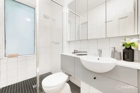 Property photo of 50/87 Alma Road St Kilda East VIC 3183