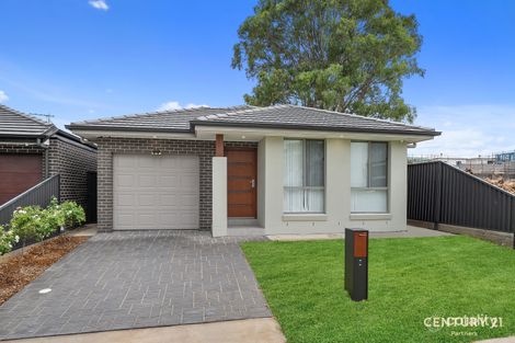 8 Calingiri St, Austral, NSW 2179