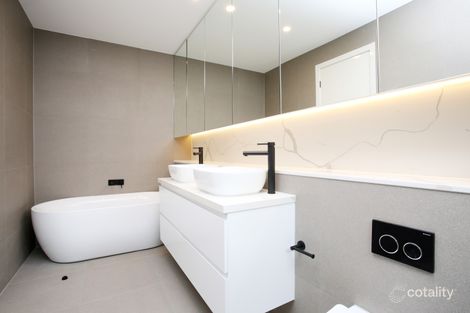 Property photo of 2A Tatong Road Brighton East VIC 3187