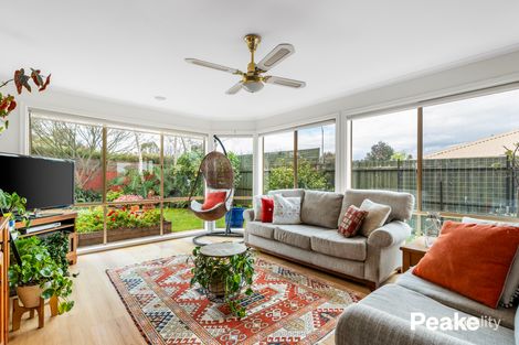 Property photo of 13 Stradbroke Close Berwick VIC 3806