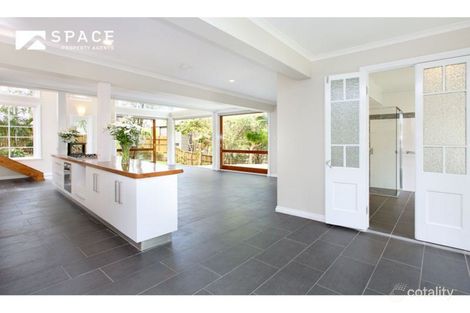 Property photo of 42 West Street Highgate Hill QLD 4101