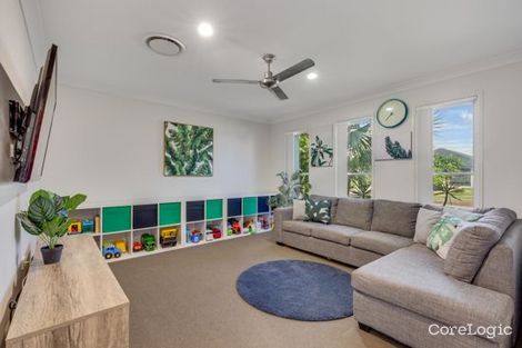 Property photo of 31 Whitehaven Drive Blacks Beach QLD 4740