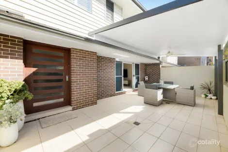 Property photo of 5/36-38 Durbar Avenue Kirrawee NSW 2232