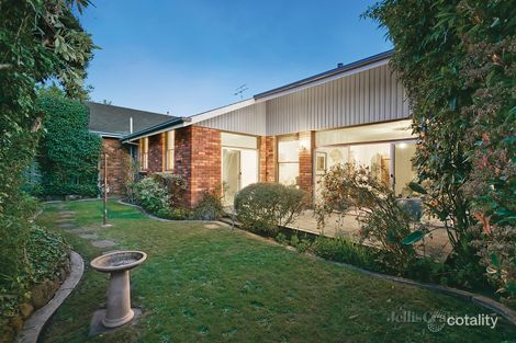Property photo of 2/21 Mercer Road Armadale VIC 3143
