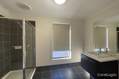 Property photo of 38 Middleton Drive Point Cook VIC 3030