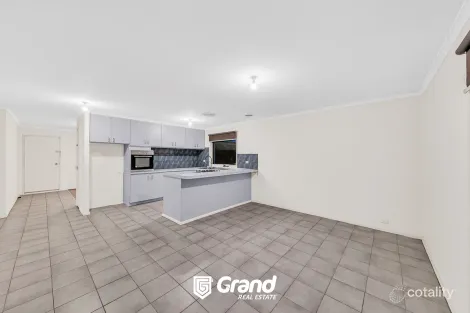 Property photo of 5 Catherine Edey Place Hampton Park VIC 3976