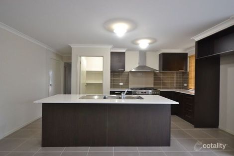 Property photo of 46 City Vista Circuit Cranbourne West VIC 3977