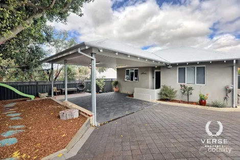 Property photo of 23 Buzza Street St James WA 6102