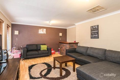 Property photo of 2 Elwood Court Craigie WA 6025