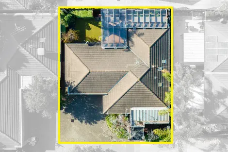 Property photo of 29C Ella Grove Chelsea VIC 3196