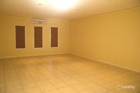 Property photo of 9 Dalray Crescent New Gisborne VIC 3438