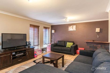 Property photo of 2 Elwood Court Craigie WA 6025