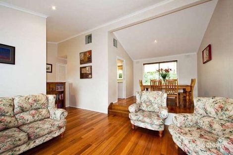 Property photo of 2 Solway Court St Helena VIC 3088