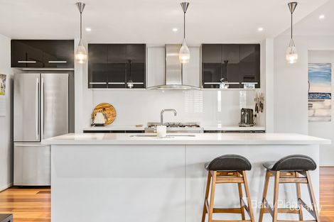 Property photo of 82 Evans Drive Croydon VIC 3136