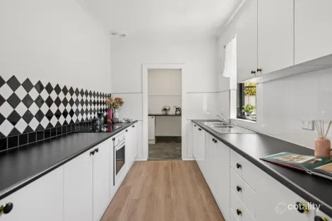 Property photo of 35 Norrie Avenue Clovelly Park SA 5042