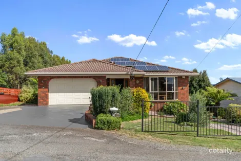 Property photo of 129 George Street Scottsdale TAS 7260