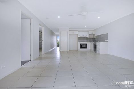 Property photo of 2/58 Feather Court Morayfield QLD 4506