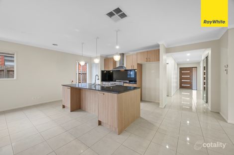 Property photo of 26 Cotton Field Way Brookfield VIC 3338