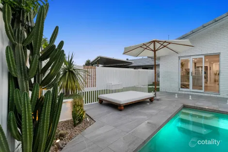 Property photo of 2/10 Russell Court Miami QLD 4220