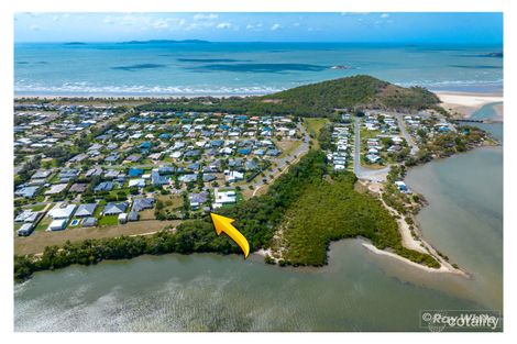 Property photo of 43 Lakeview Circuit Mulambin QLD 4703