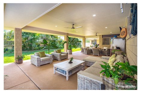 Property photo of 43 Lakeview Circuit Mulambin QLD 4703