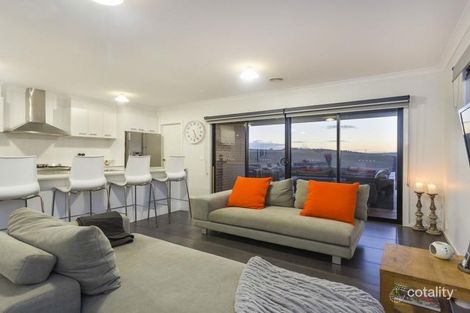 Property photo of 127 Grantham Drive Highton VIC 3216