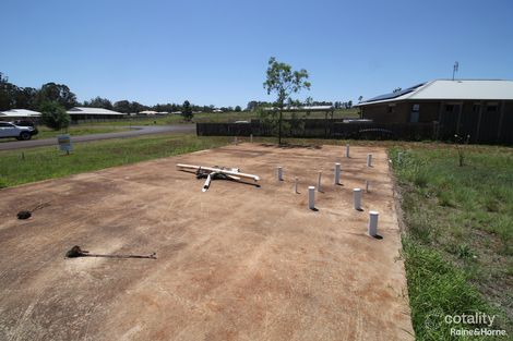 4 Lord St, Memerambi, QLD 4610