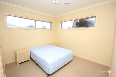 Property photo of 9 Andover Lane Craigieburn VIC 3064