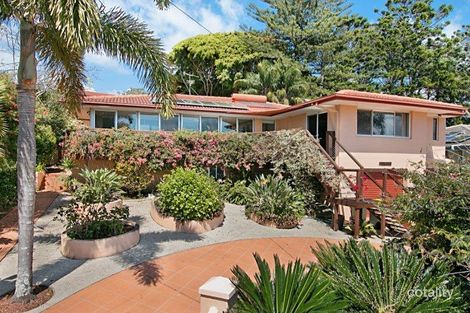 Property photo of 16 Laura Street Banora Point NSW 2486