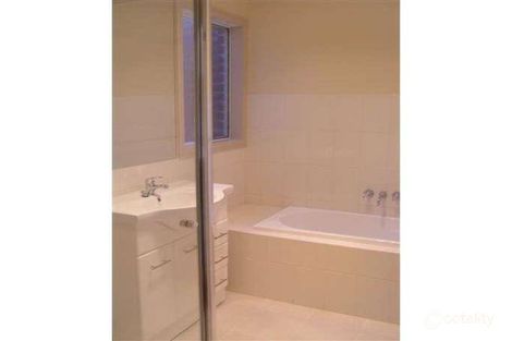 Property photo of 4 Gretel Grove Melton VIC 3337