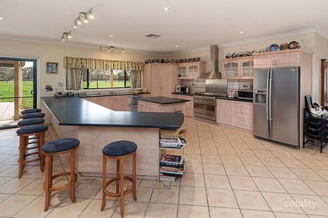 221 Brookman Rd, Meadows, SA 5201