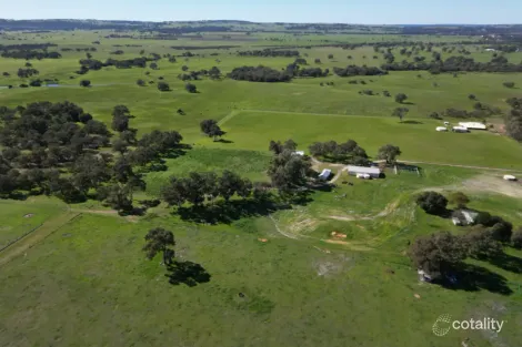 446 Gingin Brook Rd, Muckenburra, WA 6503