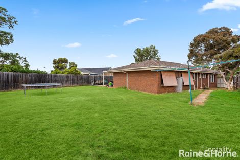 Property photo of 5 Empress Way Melton West VIC 3337