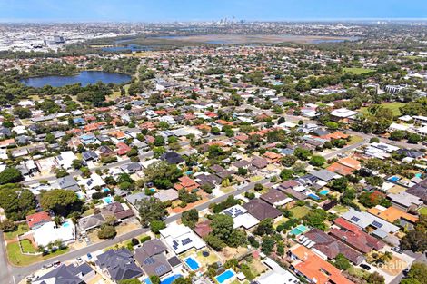 Property photo of 55 Alver Road Doubleview WA 6018