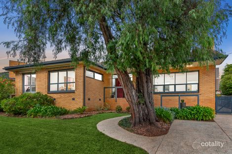Property photo of 9 Brassey Avenue Highton VIC 3216