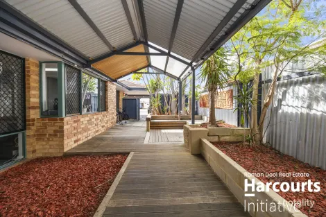 Property photo of 5 Honeyeater Terrace Ellenbrook WA 6069