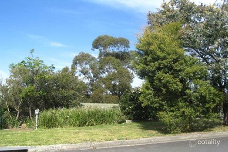 33 Silvertop Pde, Cordeaux Heights, NSW 2526