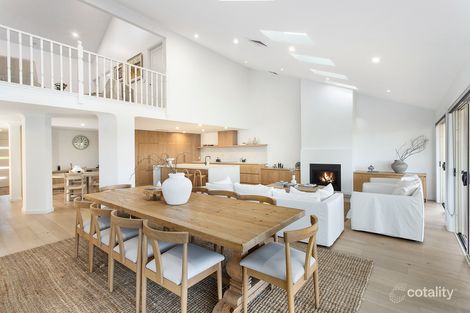 Property photo of 27 Barnes Crescent Menai NSW 2234
