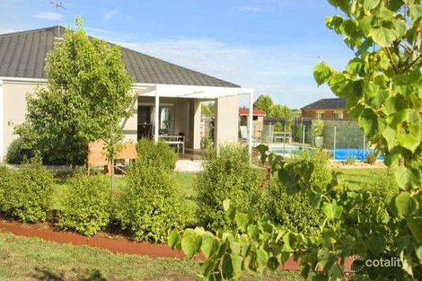 Property photo of 39 Chessy Park Drive New Gisborne VIC 3438